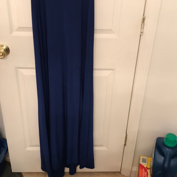 Prom dress - Picture 2 of 3